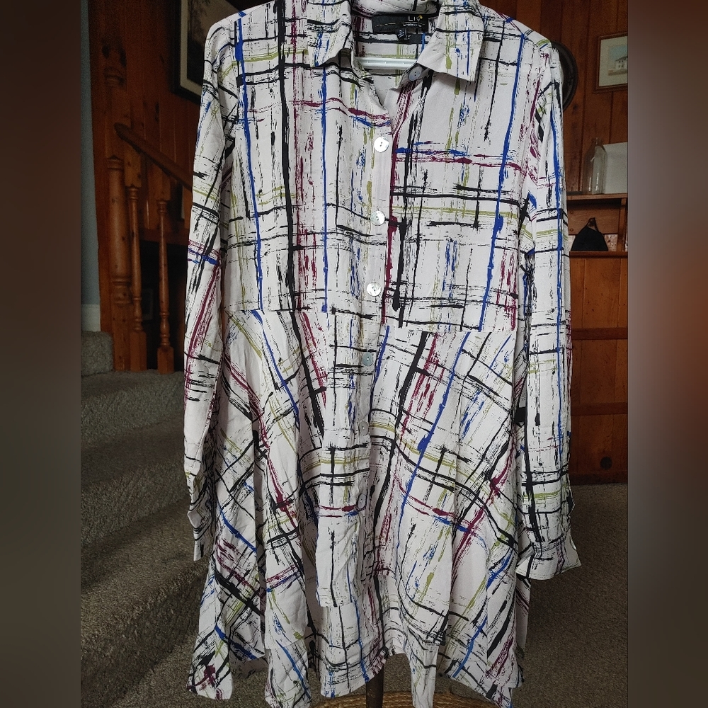 Liv by Habitat Latitude Shirt SZ.S NWT